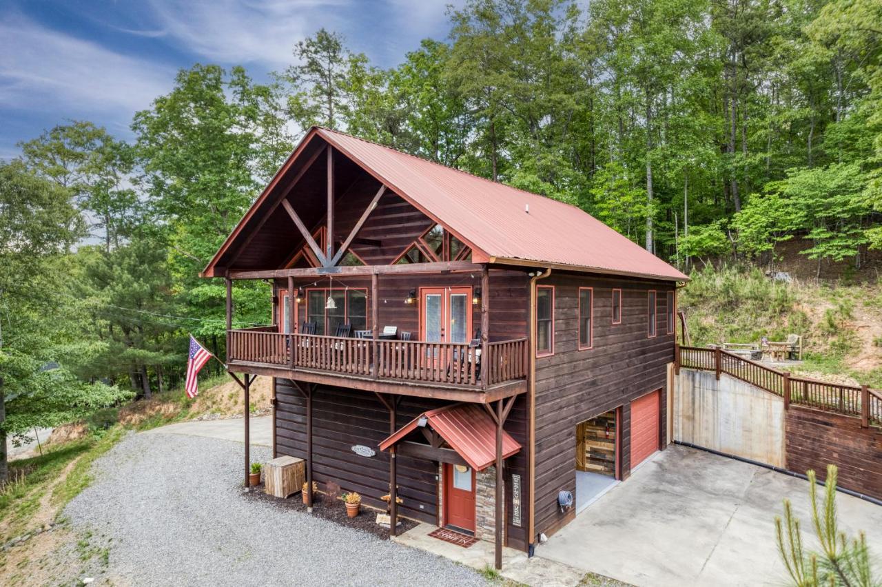 Trout N' About Your Blue Ridge Mountains Retreat, Hot Tub + Game Room! Ellijay Exterior foto