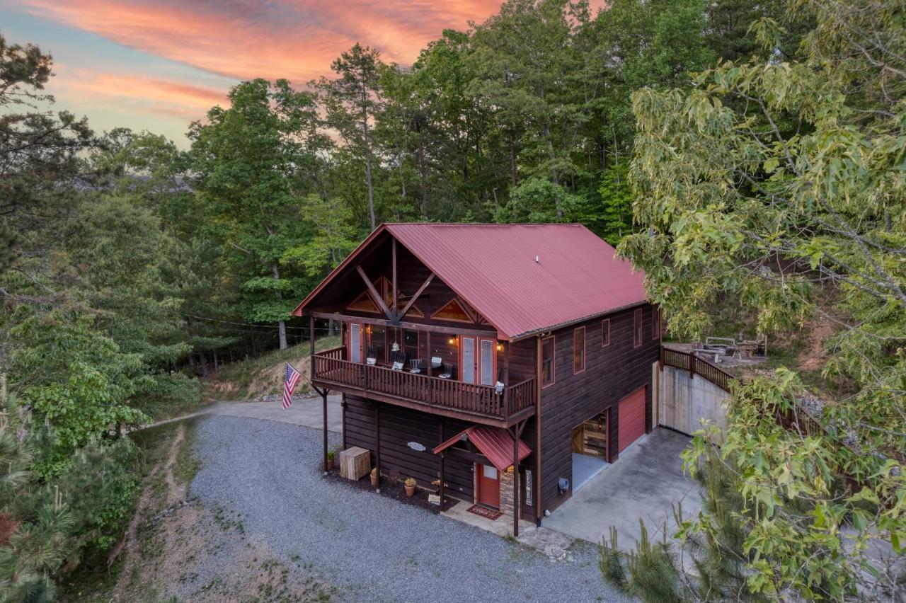Trout N' About Your Blue Ridge Mountains Retreat, Hot Tub + Game Room! Ellijay Exterior foto