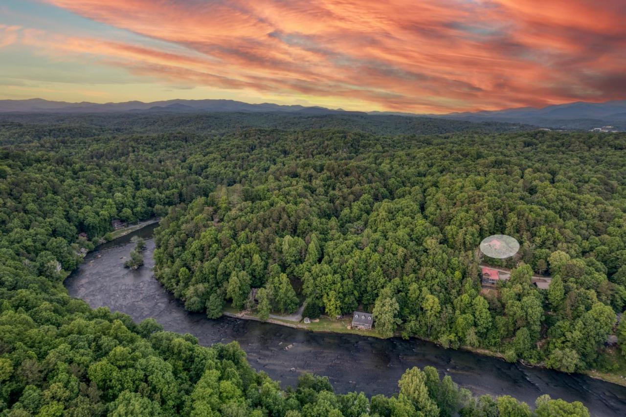 Trout N' About Your Blue Ridge Mountains Retreat, Hot Tub + Game Room! Ellijay Exterior foto